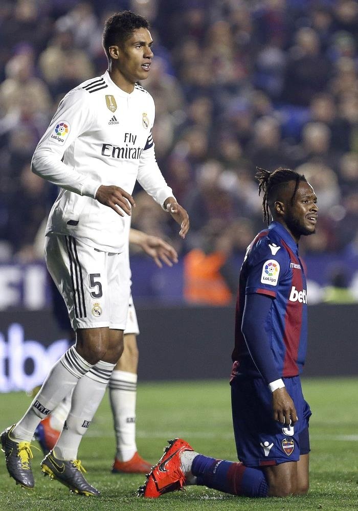 PSG consider Verane as Neymar replacement. EFE