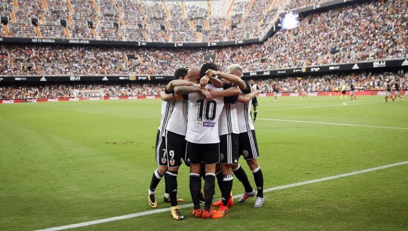El Valencia hará dos sorteos de entradas para la final de Copa. EFE/Archivo