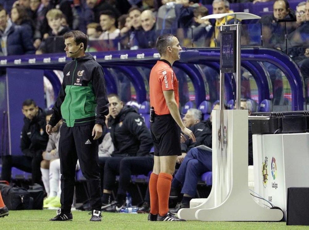 Los efectos del VAR: así afectan los parones a los jugadores. EFE/Archivo