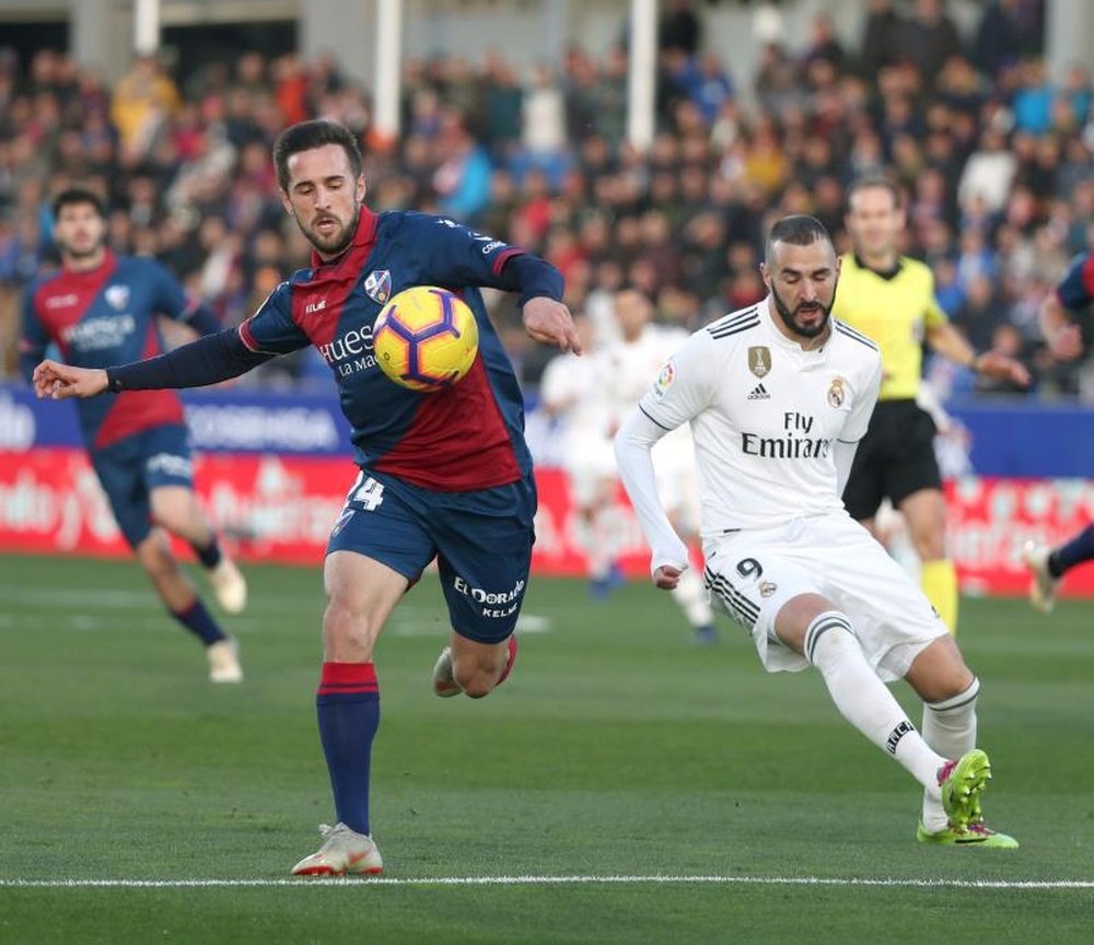 Jorge Pulido espera que la SD Huesca se imponga al Zaragoza. EFE