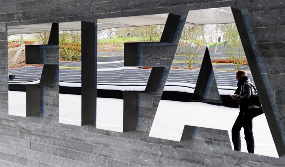 OFFICIEL : La FIFA maintient la sanction de Chelsea. EFE/Archive