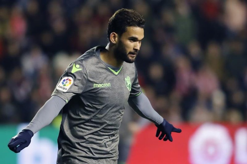 Willian José pidió disculpas a la afición. EFE