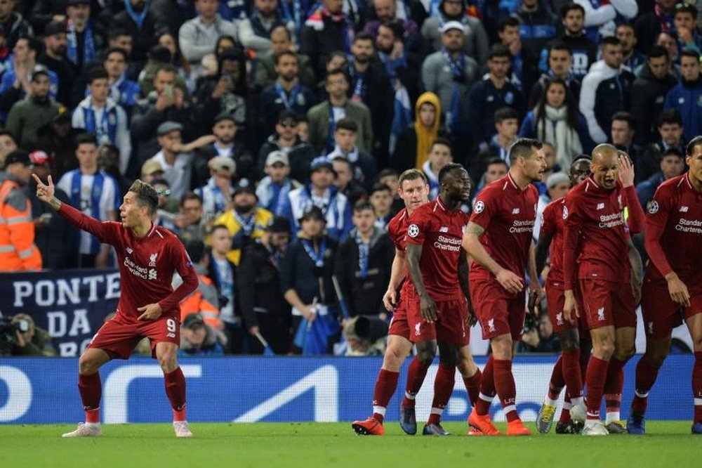 Roberto Firmino was influential with a goal and an assist in the first leg. EFE.