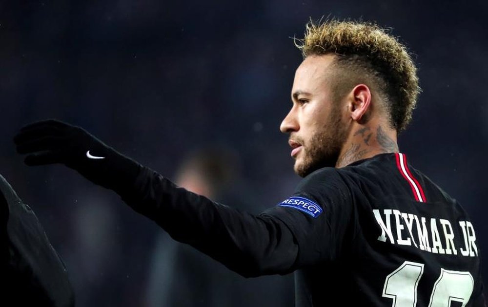 Real Madrid have not ruled out signing Neymar. EFE