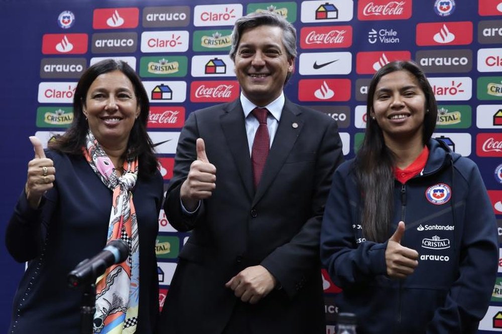 En Chile esperan que el Mundial sirva para la profesionalización del fútbol femenino. EFE