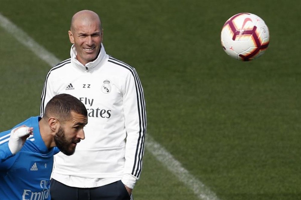Zidane pourrait faire un onze qu'avec des attaquants. EFE/Archive