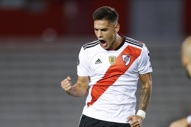 Guardiola quer ficar com o próximo grande zagueiro argentino