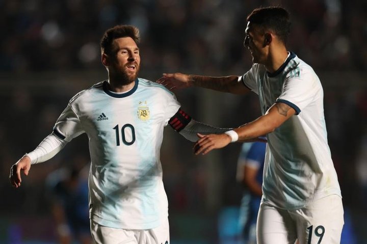 Argentina tiene sed y Messi, mucha hambre