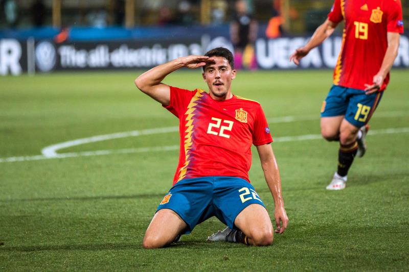 Pablo Fornals comemorando gol pela Seleção da Espanha