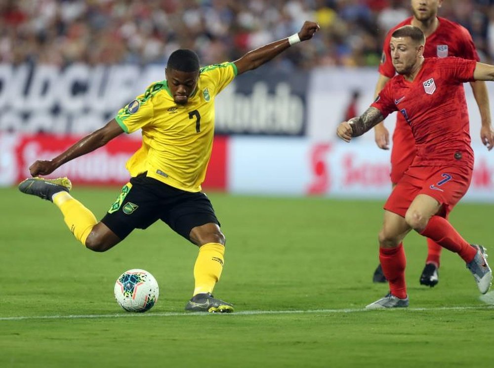 Leon Bailey es otro cuando compite con Jamaica. EFE