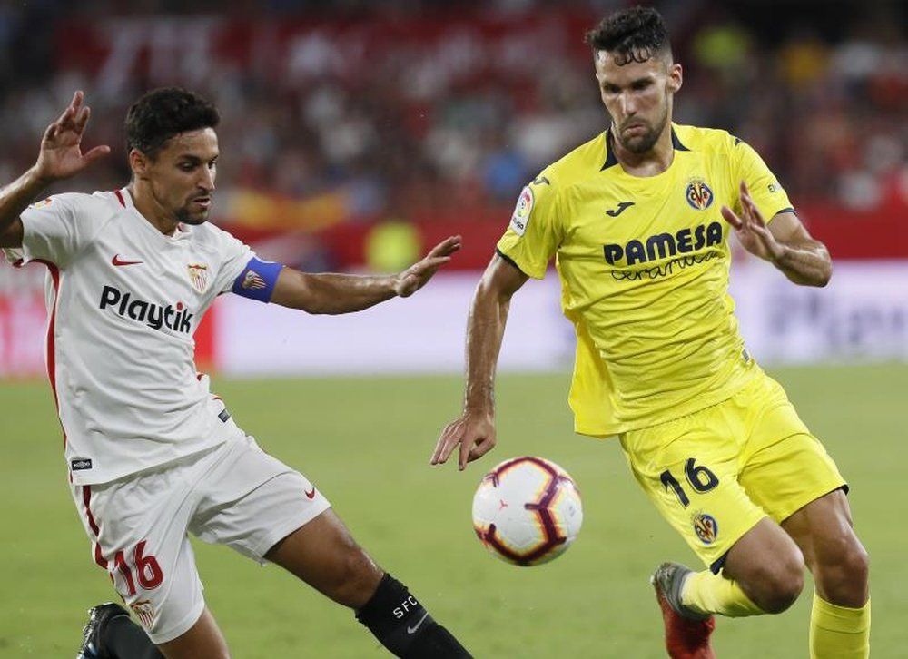 Brighton want to sign Alfonso Pedraza (R), AFP