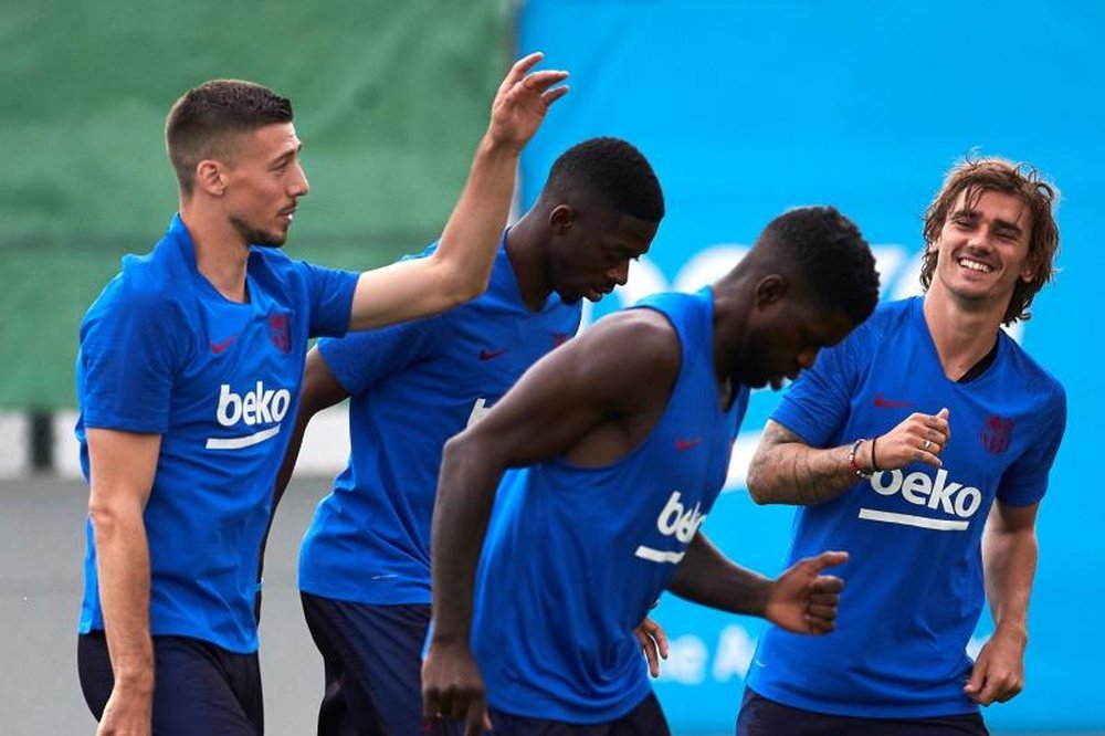 Lenglet évoque sa concurrence avec Umtiti. efe