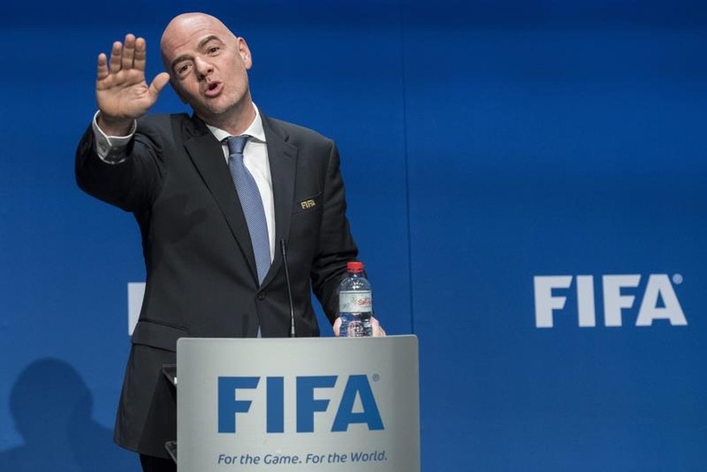 La FIFA extremará el control del pago de los derechos de formación. EFE
