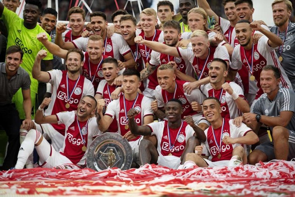 El Ajax se llevó el Johan Cruyff Schaal 2019. EFE/EPA/OLAF KRAAK