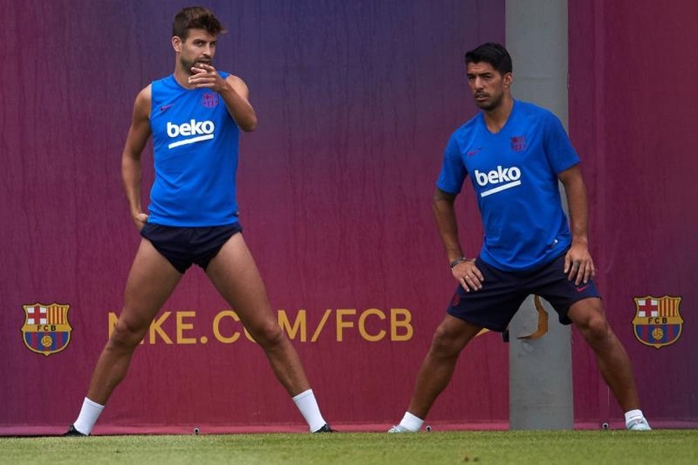 Luis Suárez puso rumbo a Tánger pese a su lesión. EFE/Alejandro Garcia