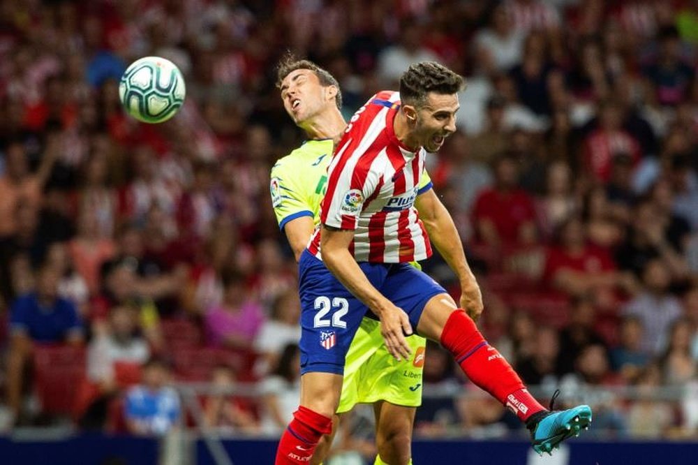Mario Hermoso no ha logrado hacerse con un sitio en el Atlético de Madrid. EFE