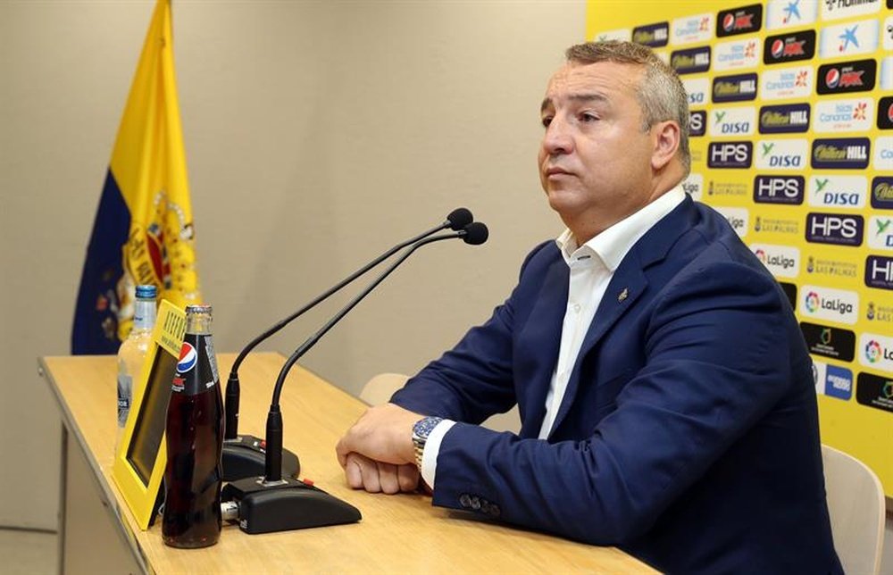 El presidente de Las Palmas ironizó sobre los gritos de dimisión. EFE
