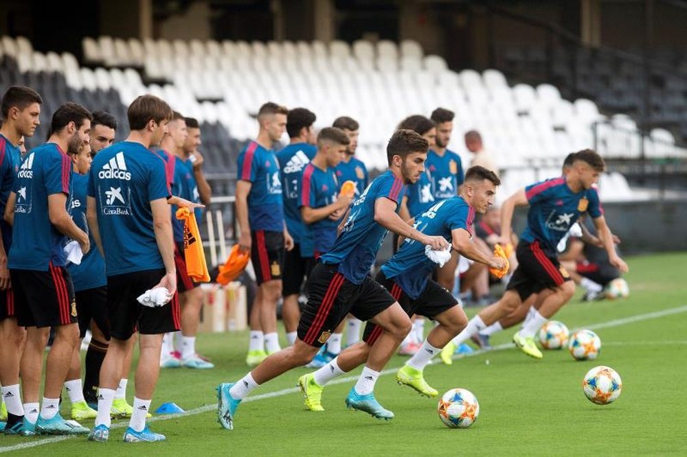 Manu Morlanes, encantado con su inicio en el Almería. EFE