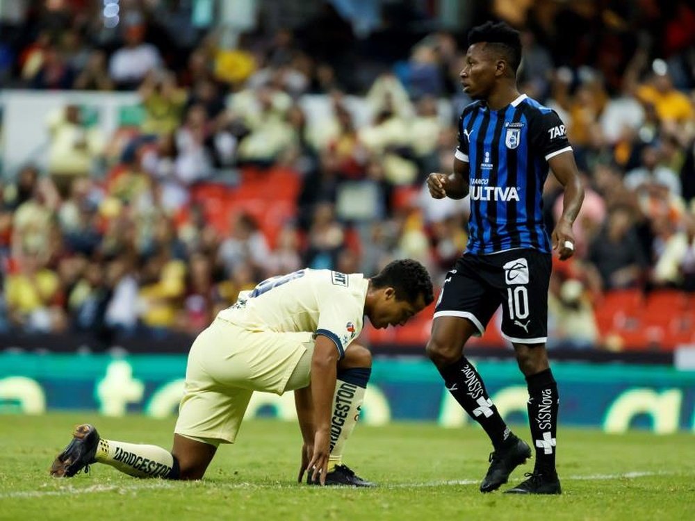 Gio, de nuevo criticado por su rendimiento. EFE/José Méndez
