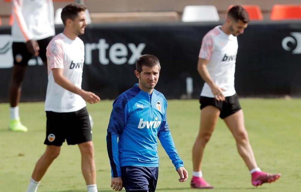 Celades y una convocatoria especial para Manu Vallejo. EFE/Kai Försterling