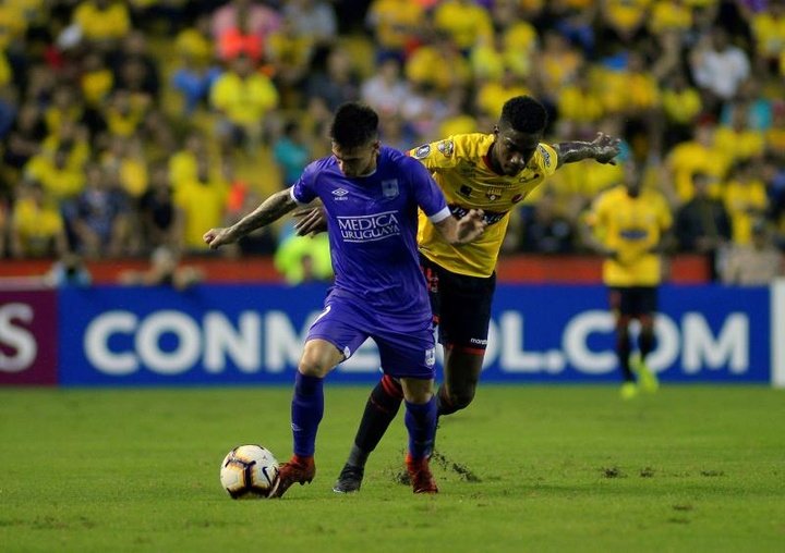 Ecuador suspendió la liga por el caos nacional
