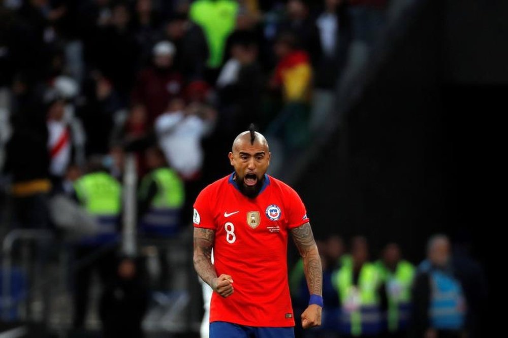 Vidal firmó el tercer gol de Chile. EFE