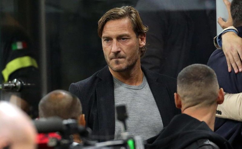 Totti lamentó su salida de la Roma en 2019. EFE