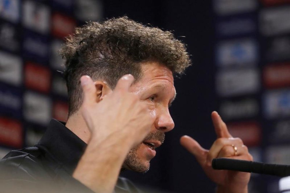Simeone promises to fight to find the regularity that his team lacks. EFE