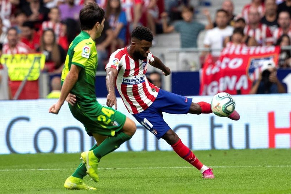 Atletico Madrid have 15 days to look for a new club for Lemar (R). EFE