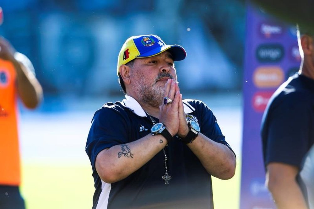 Maradona y dos peticiones de nivel para la delantera. EFE/ Demian Alday Estévez