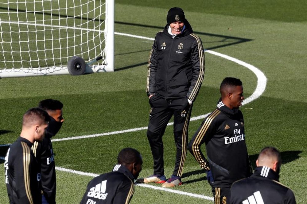 Bale, James e Marcelo, ausentes no último treino. EFE/Chema Moya