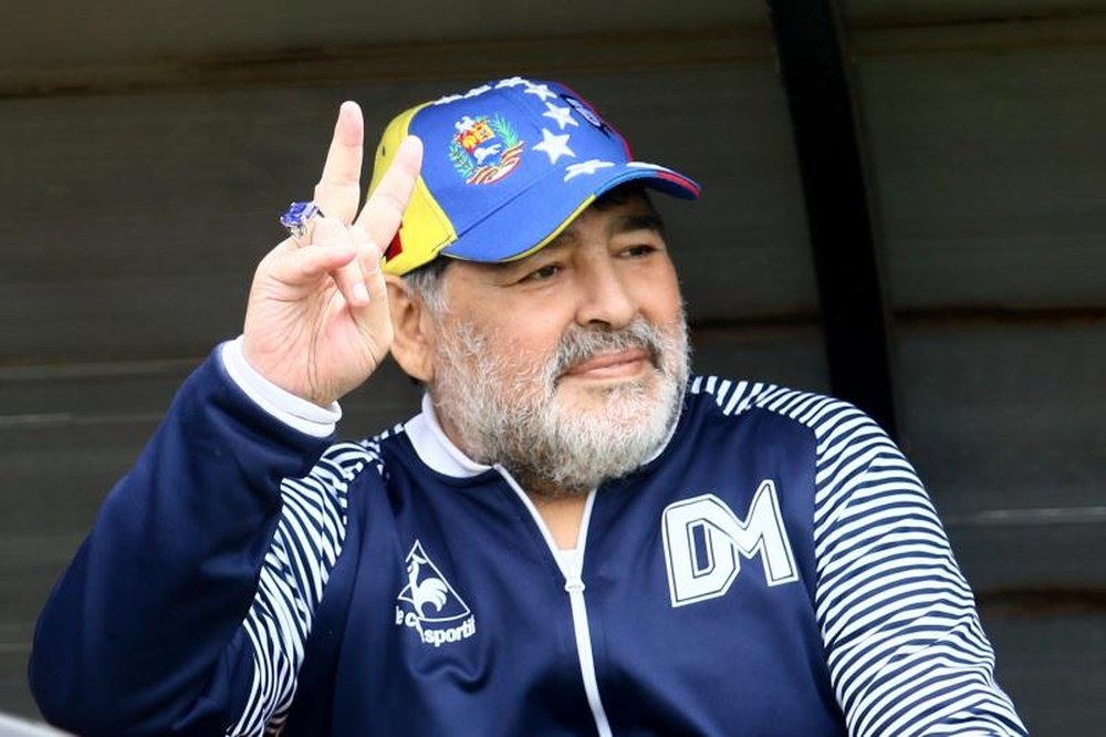 Diego Maradona no dirigirá al Elche. EFE