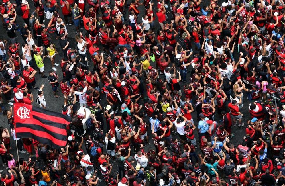 Buscando liderança inédita neste Brasileirão, Flamengo recebe o Corinthians. EFE/Fabio Motta