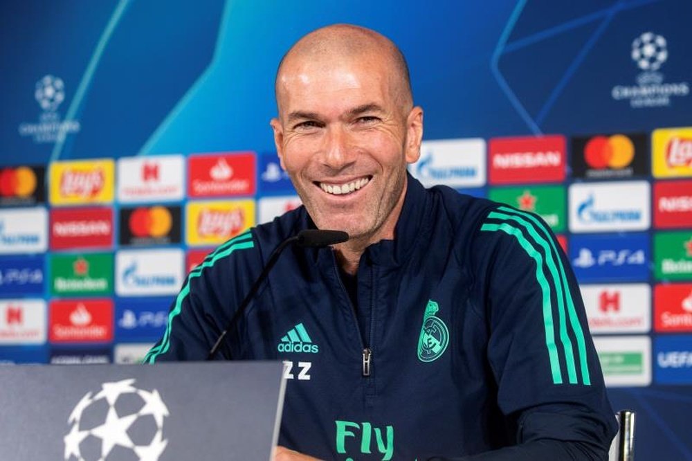 Zidane est sous le charme de Mbappé. EFE/Rodrigo Jiménez