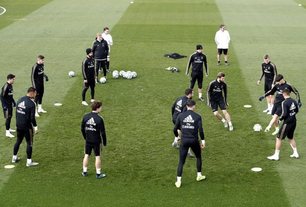 Desfalcado, Real Madrid treina pensando no Espanyol. EFE/Javier López Hernández