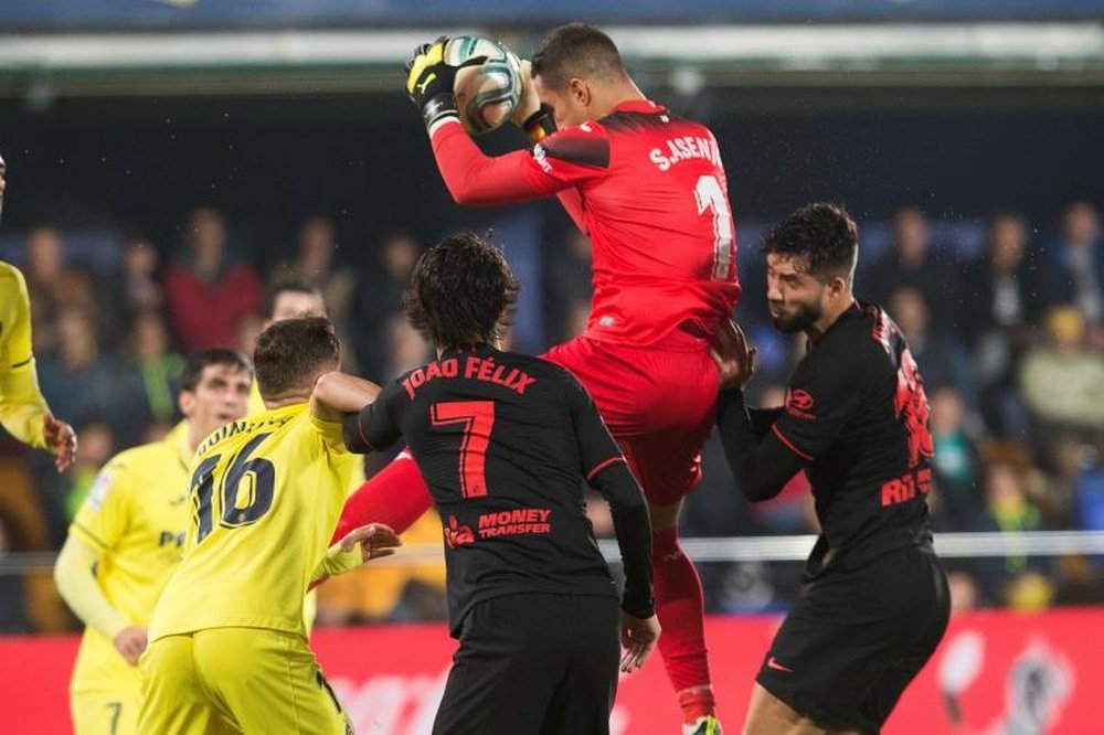 El Villarreal reclamó dos penaltis a su favor. EFE