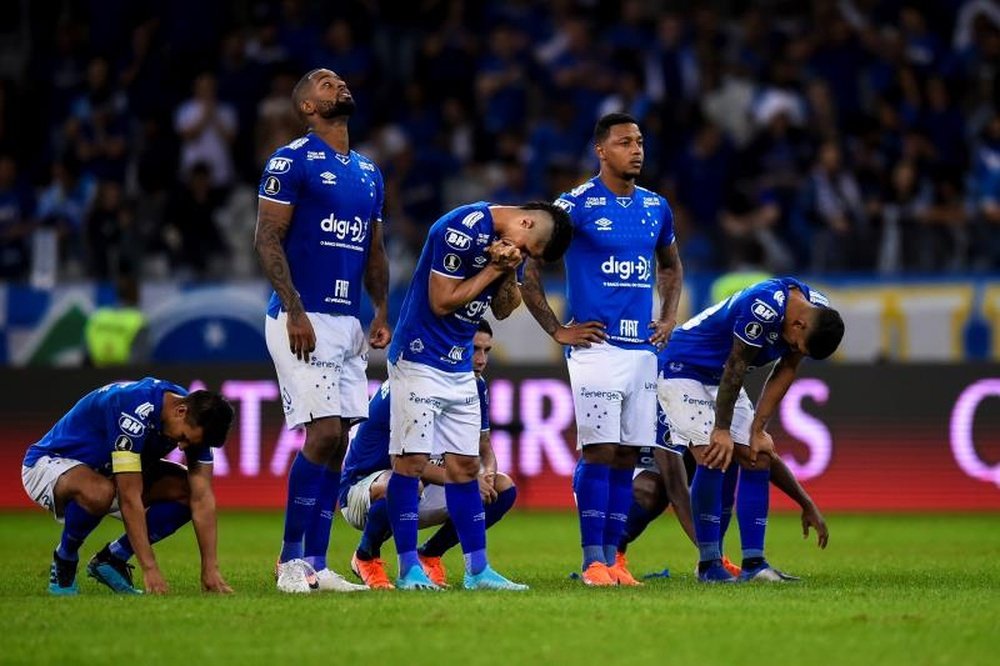Cruzeiro faz contato por Ricardo Rocha EFE/Yuri Edmundo