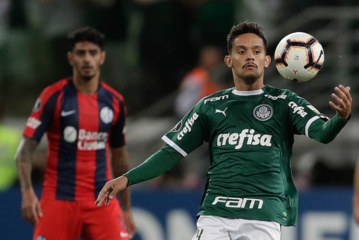 Palmeiras tumba la cuarta oferta del Almería por Scarpa