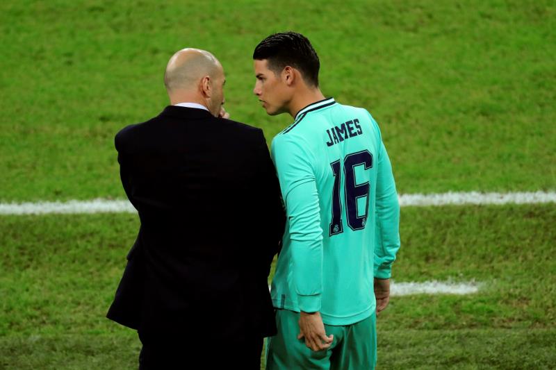 Zidane vuelve a perder a James por lesión