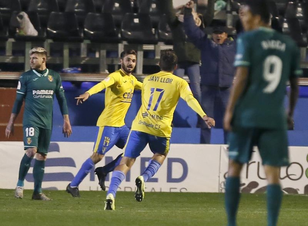 Brian Pallarés se marcha del CS Puertollano. EFE