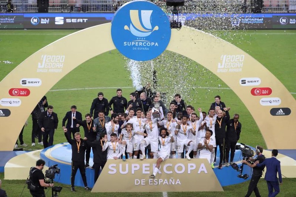 Real Madrid were crowned Spanish Super Cup champions after a dramatic shootout win v Atletico. EFE