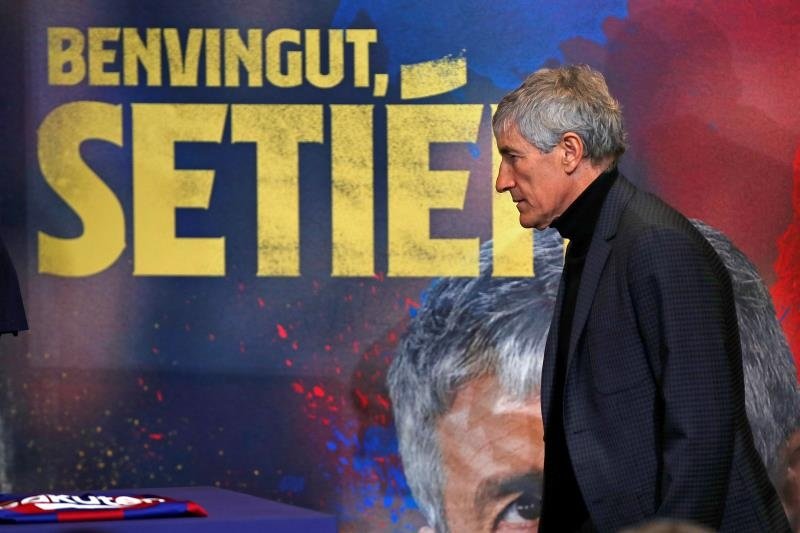 Les différentes versions de Setien et Bartomeu pour sa nomination. EFE