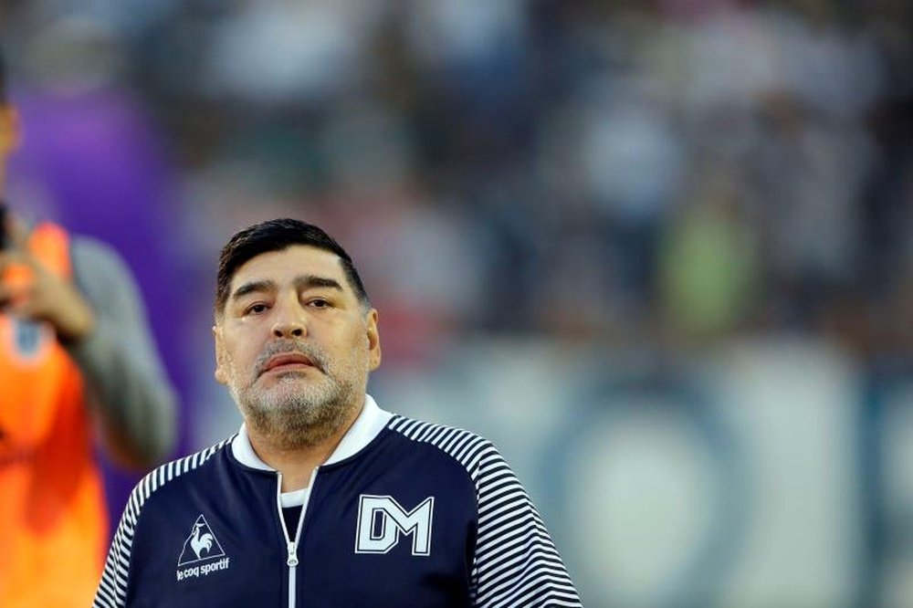 Maradona se posicionó del lado del oficialismo, y ganó la oposición. EFE/Archivo