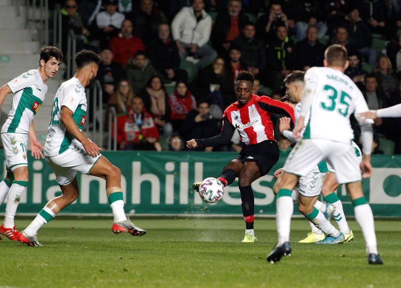 Milagroso pase del Athletic ante un Elche que lo tuvo en la mano