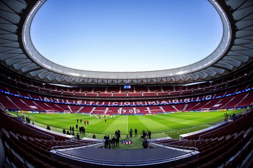 Escalações oficiais de Atlético e Liverpool pelo jogo de ida da Champions 18-02-20. EFE/Rodrigo Jimé