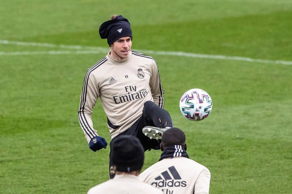 Bale, en una situación comprometida. EFE