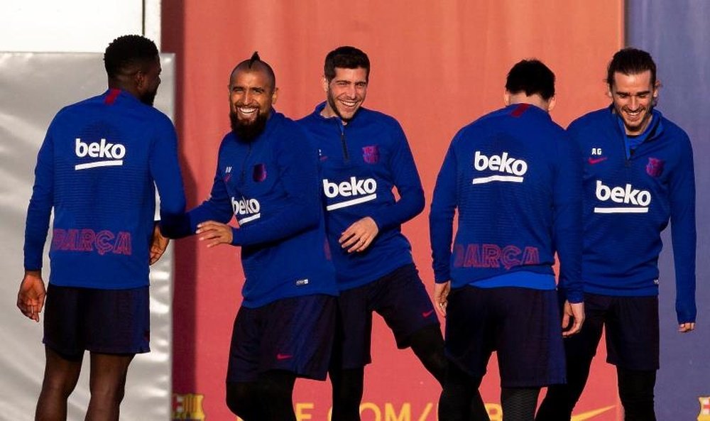 Vidal is in the 20 man squad. EFE