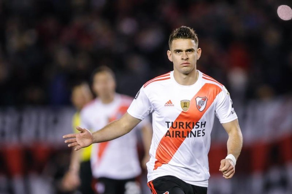 Santos Borré podría dejar River Plate. EFE