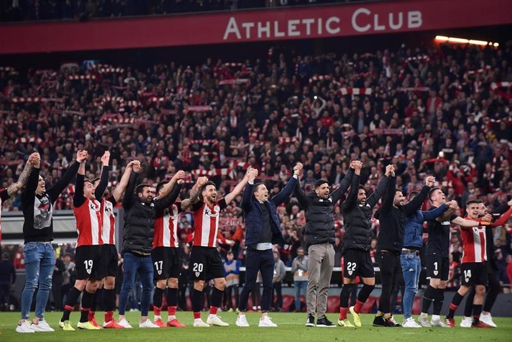 Os prêmios da Copa del Rey. EFE/MIGUEL TOÑA