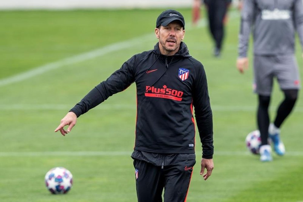 O goleiro está buscando um novo clube. EFE/Rodrigo Jiménez